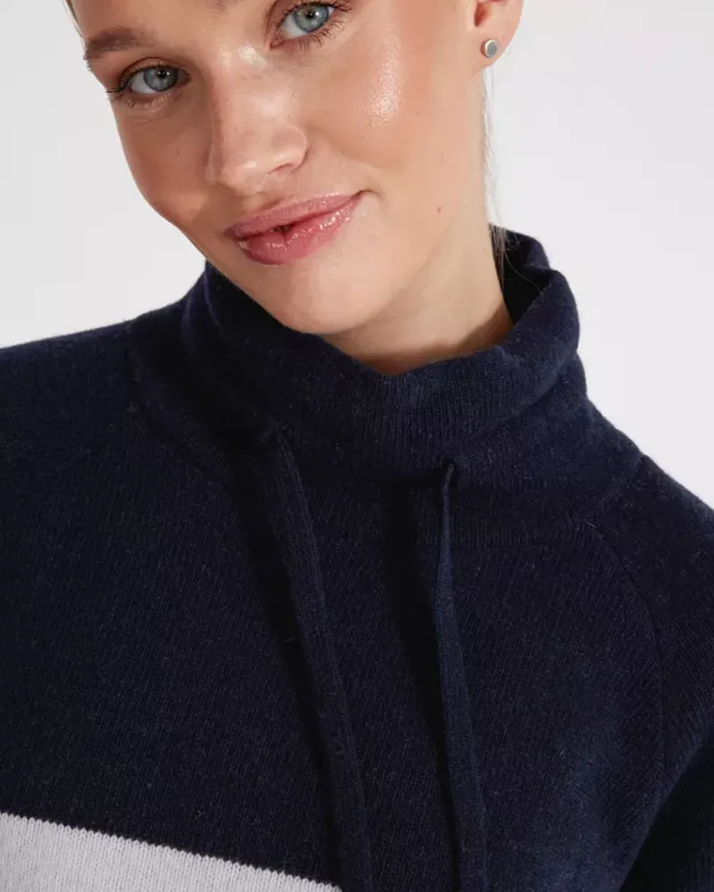 Holebrook Angelika Windproof - Navy/ Multi-2