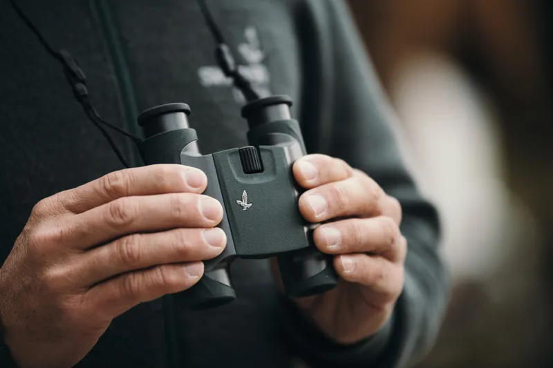 Swarovski CL Pocket 10x25 Binoculars Wild Nature-1