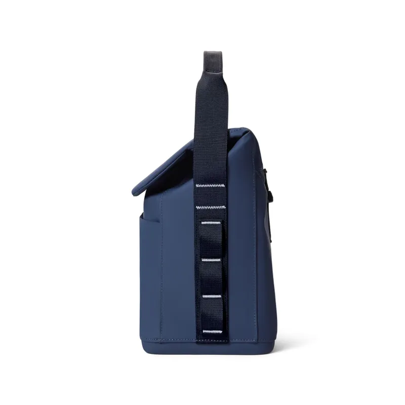 YETI Daytrip 6L Insulated Lunchbag - New Navy-1