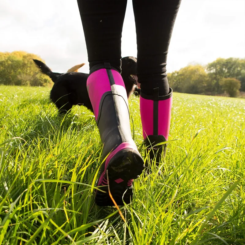 Muckboot Arctic Sport II Tall - Black/Hot Pink-6