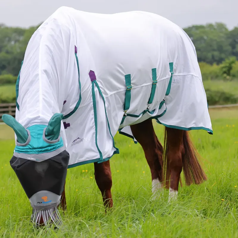 Shires De Luxe Fly Mask With Ears and Tassels - Green -5