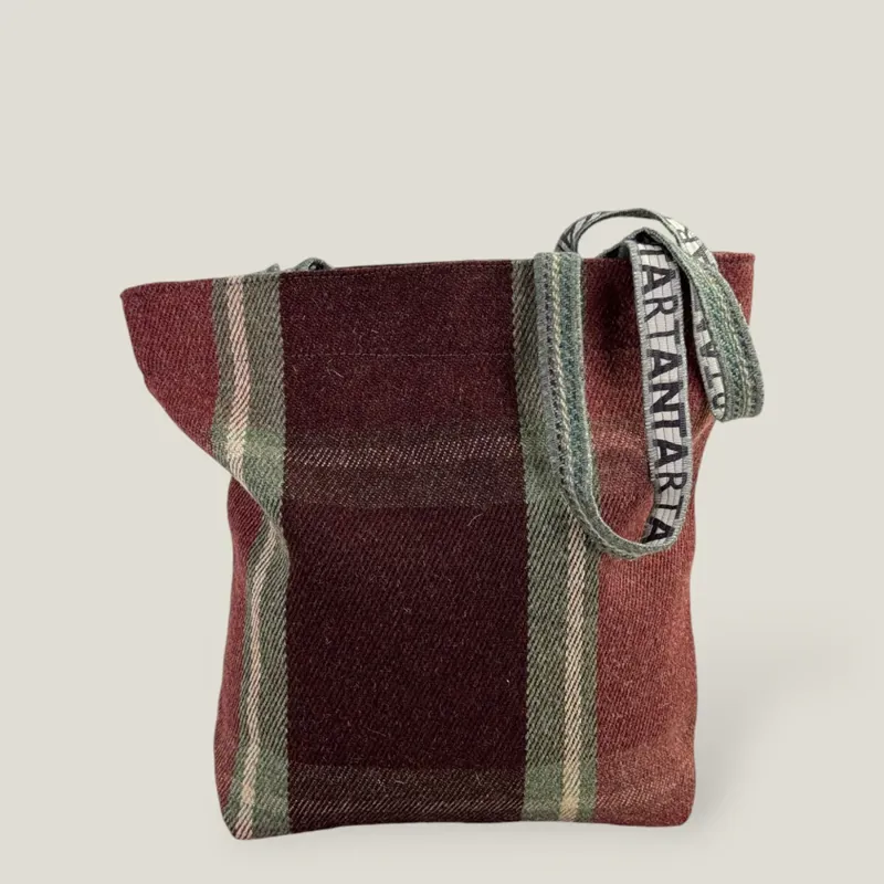 ANTA Carpet Bag  Dunvegan