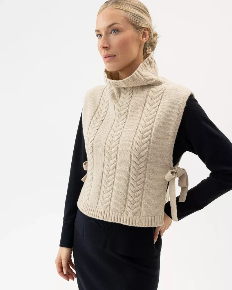 Holebrook Tolken Bib Collar - Sand-2