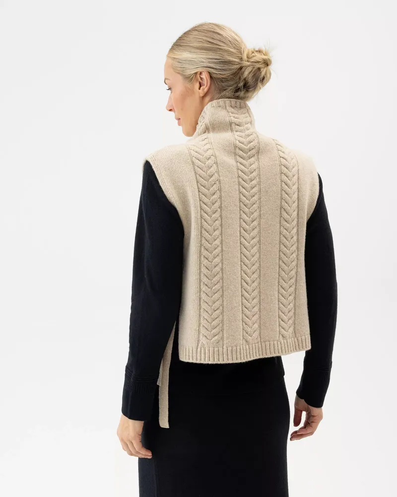Holebrook Tolken Bib Collar - Sand-1