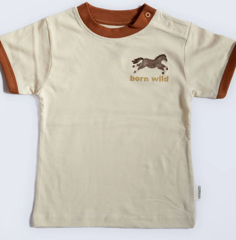 Sew Aneira 'Born Wild' Embroidered Tshirt - Retro