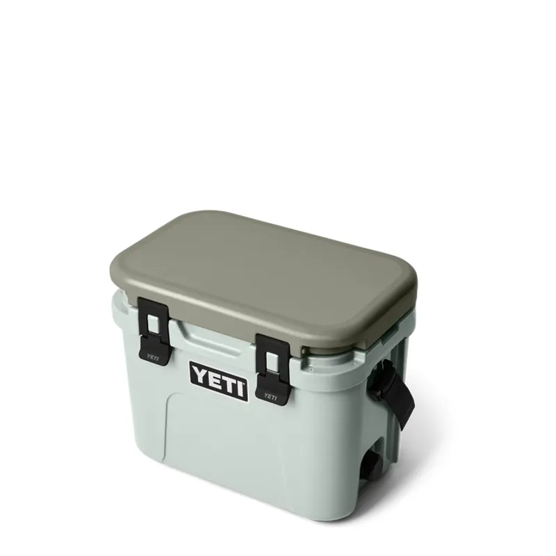 YETI Roadie 15 Cool Box - Ridgeline-1