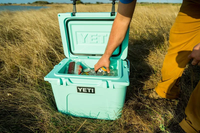 YETI Tundra 35 Cooler - Seafoam OLD CODE-8