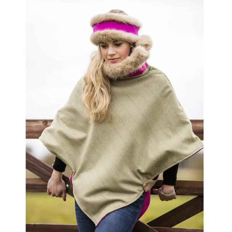 Annabel Brocks Tweed Kimblewick V Cape - Green Tweed-1