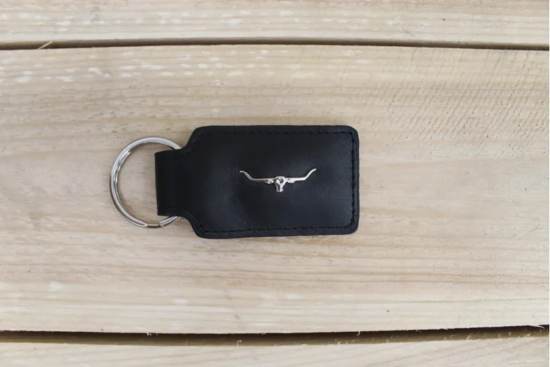 R.M.Williams Tri-fold Wallet + Keyring Set - Black-1