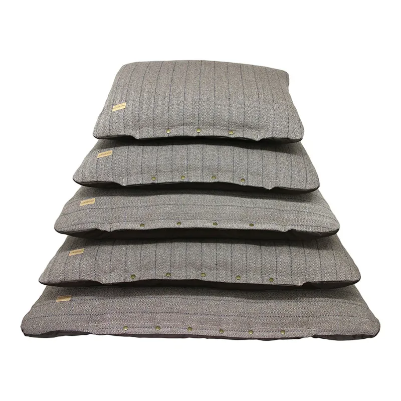 Earthbound Flat Dog Cushion Tweed X- Small
