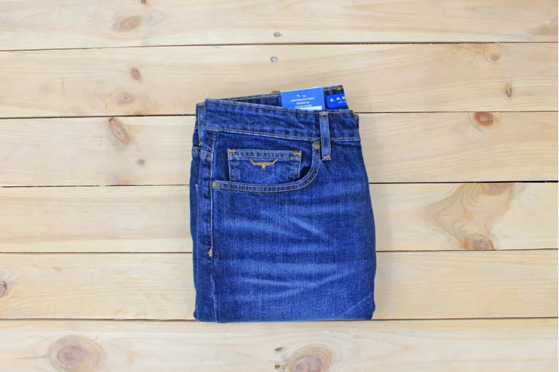 R.M.Williams Ramco Jean Regular Fit - Medium Wash Denim-2