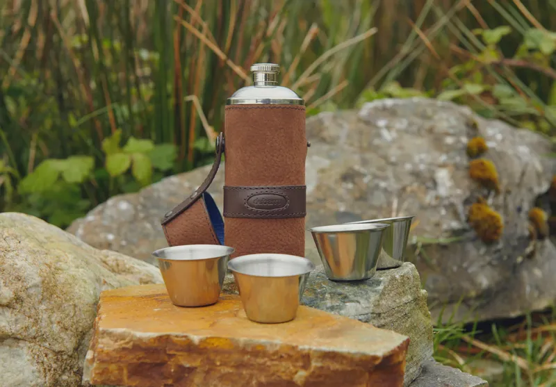 Dubarry Jersey Hunter Flask - Walnut