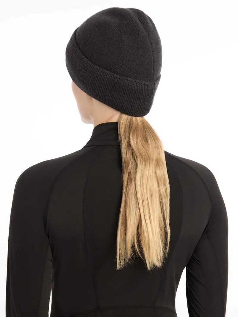 LeMieux Lumen Beanie - Black-1