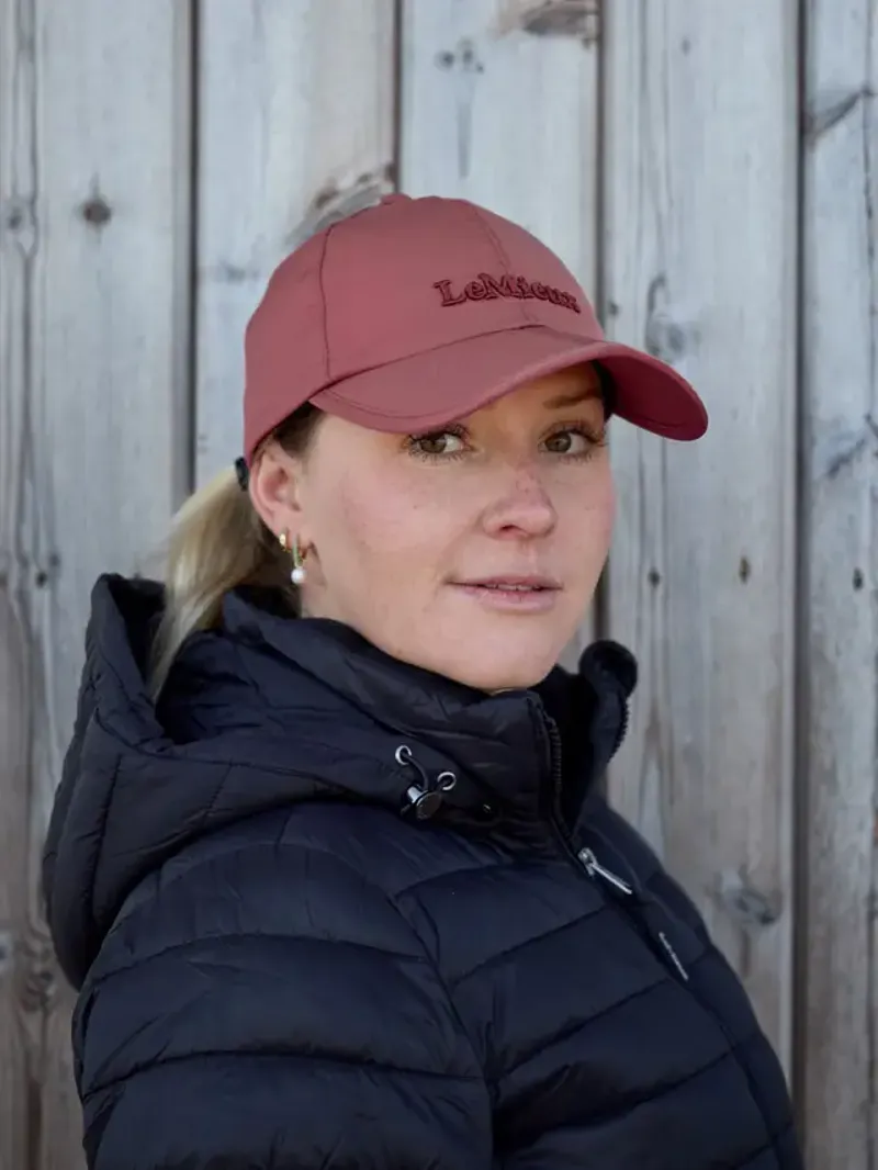 LeMieux X Sealskinz Waterproof Foldable Peak Cap - Pink-1