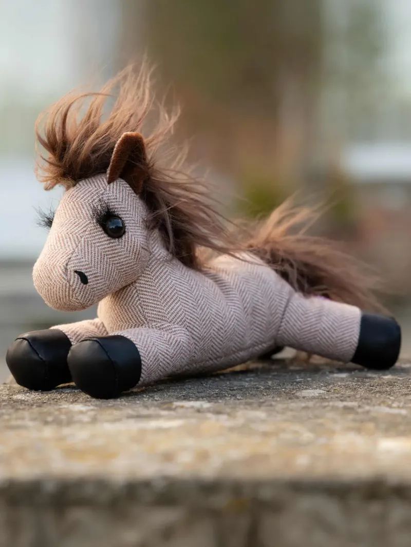 LeMieux Tiny Beanie Pony - Tiny Rosie-1