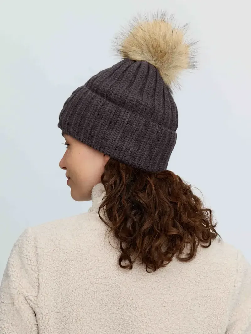 LeMieux Heritage Beanie - Cocoa-1