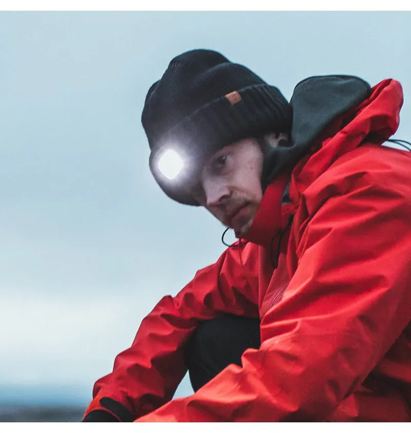 Sealskinz Waterproof Cold Weather LED Roll Cuff Beanie - Black-4