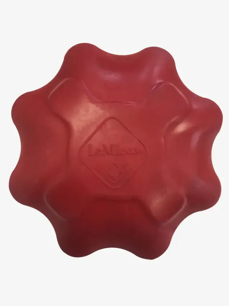 LeMieux Safety Stud Tap - Red