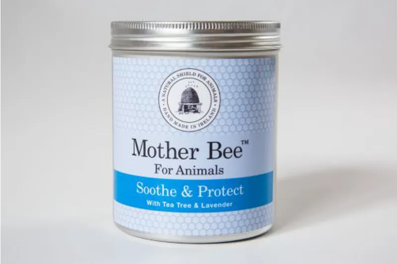 Mother Bee Soothe and Protect - Tea Tree and Lavender 100ml-2