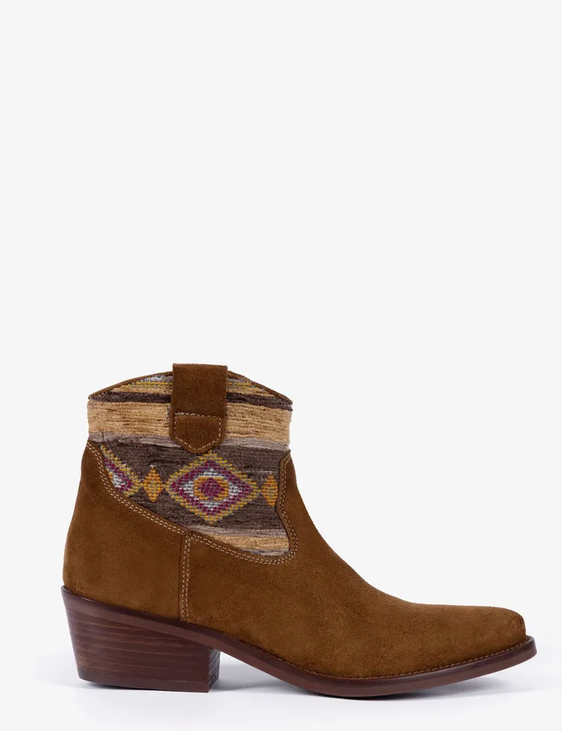Penelope Chilvers Cassidy Killim Boot - Peat