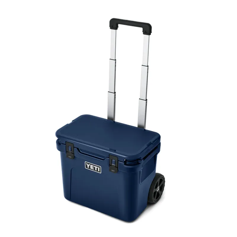 YETI Roadie 32 Cool Box - Navy-1