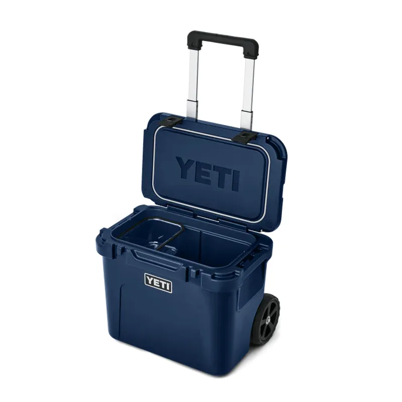 YETI Roadie 32 Cool Box - Navy-2